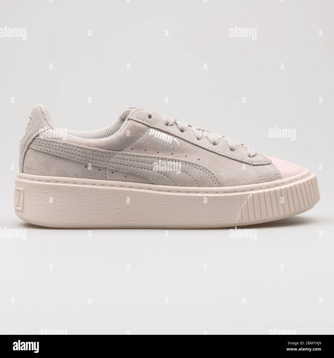 puma suede platform glam jr puma suede platform glam jr