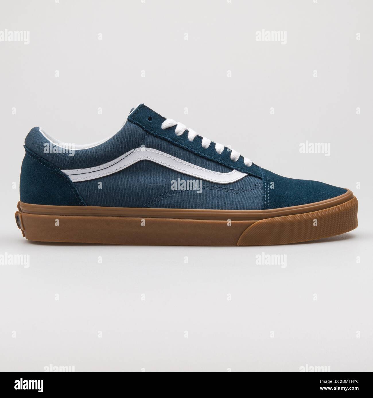 VIENNA, AUSTRIA - FEBRUARY 14, 2018: Vans Old Skool Reflect blue and brown  sneaker on white background Stock Photo - Alamy