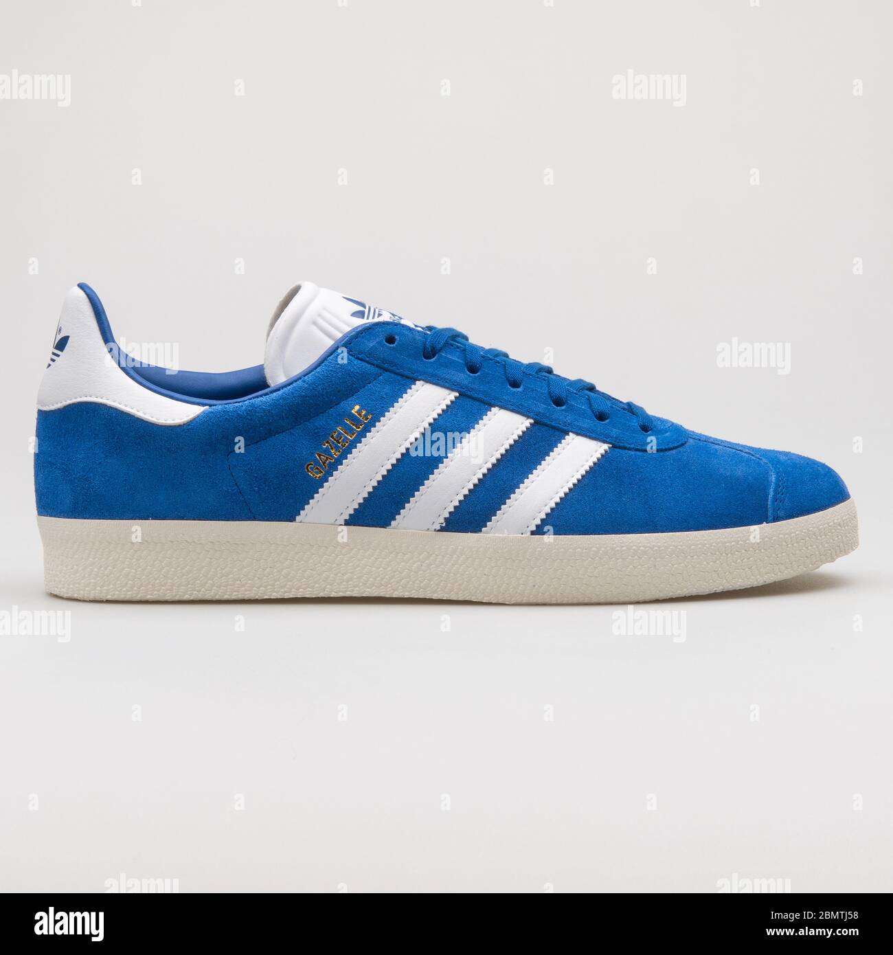 Transparentemente tema Locomotora Adidas gazelle trainers hi-res stock photography and images - Alamy