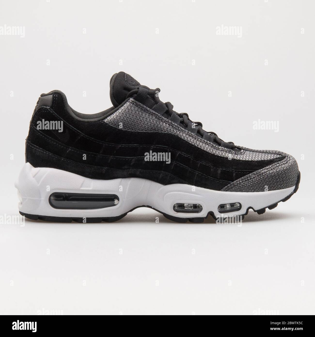 Nike air max 95 hi-res stock photography and images - Alamy