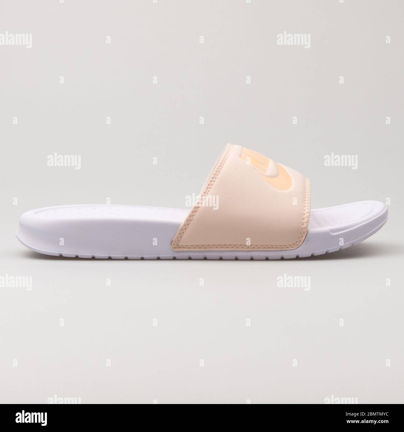 sandal nike 2018