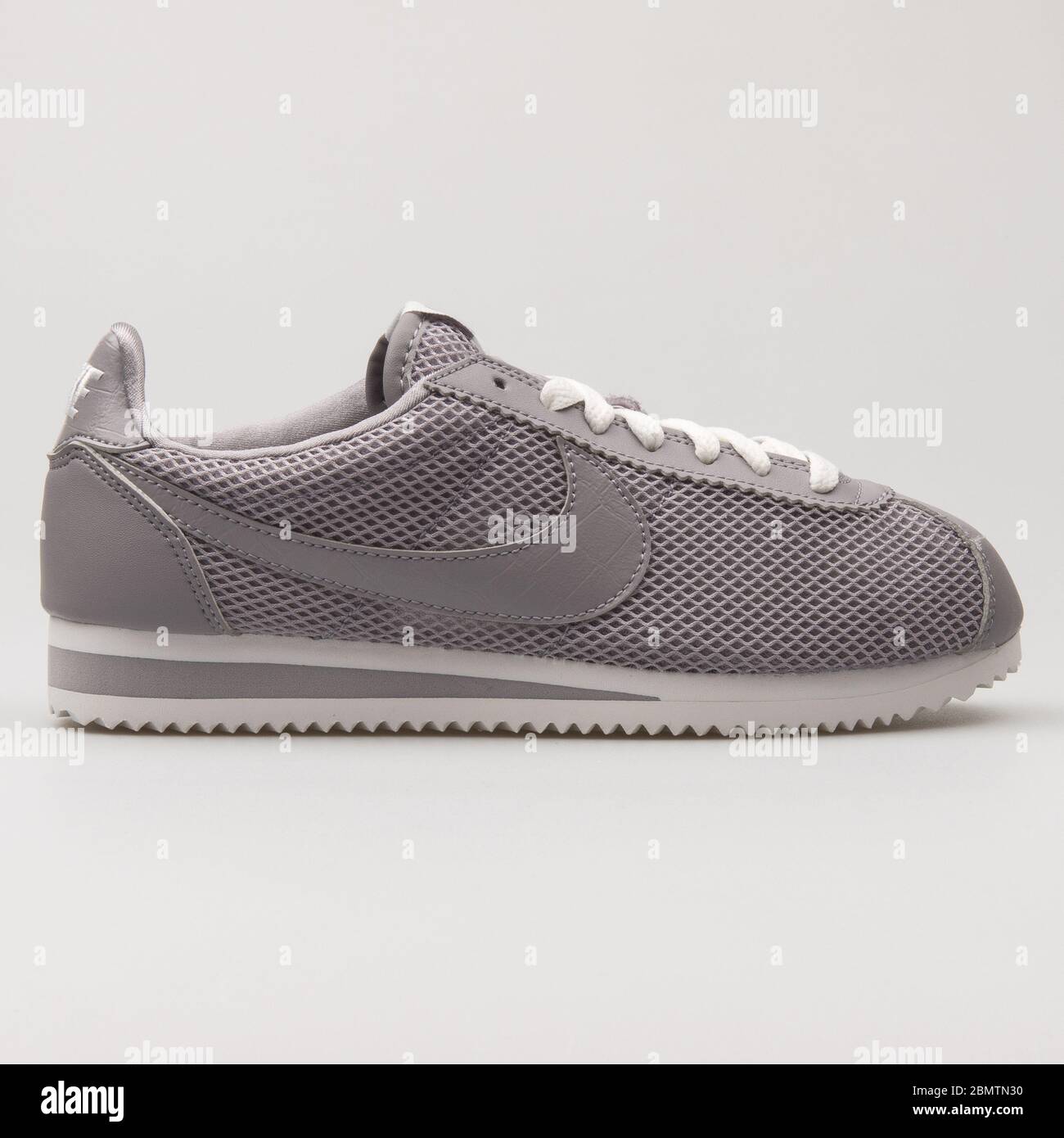 nike classic 2018