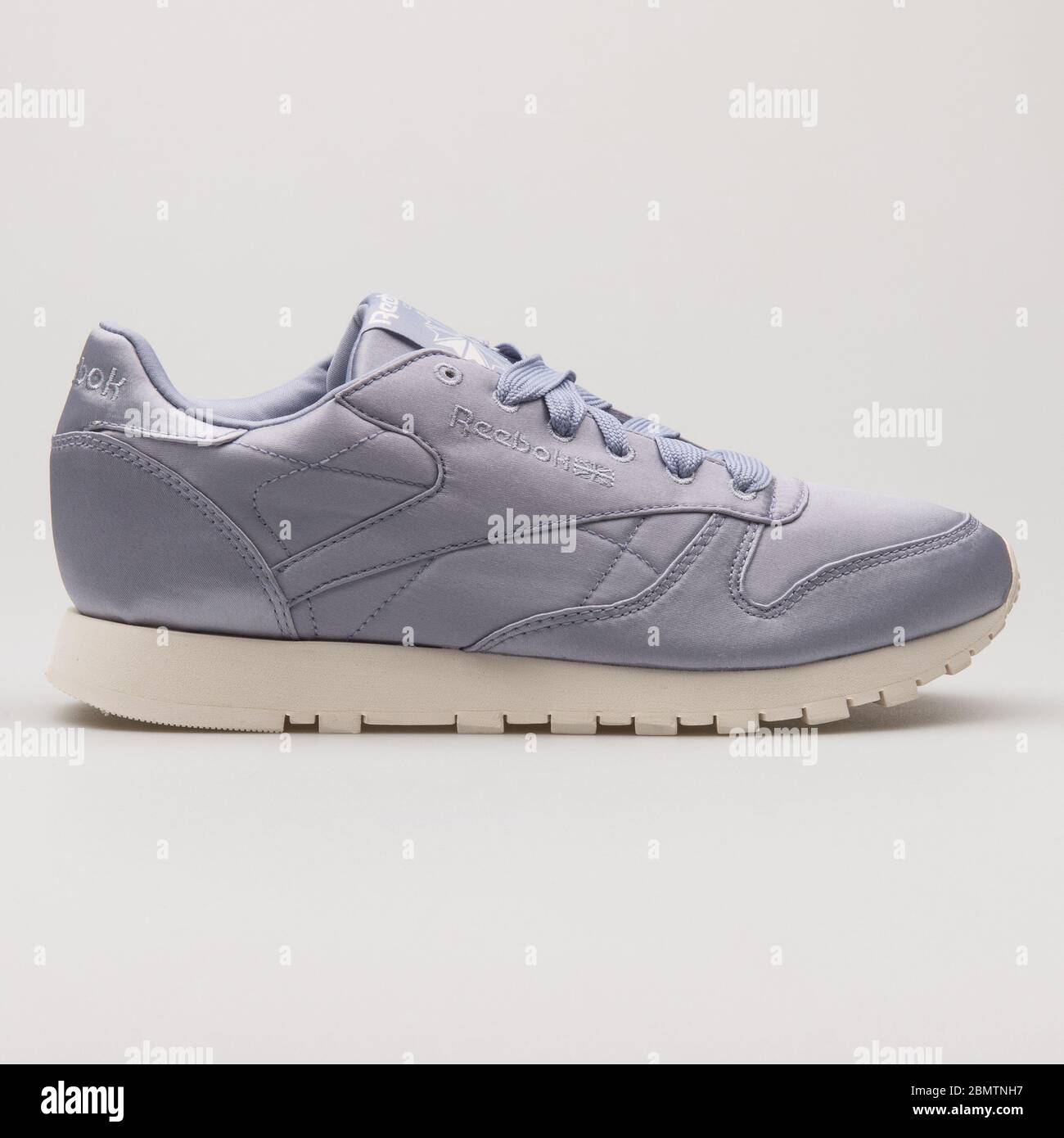 Reebok classic hi-res stock photography and images - Alamy