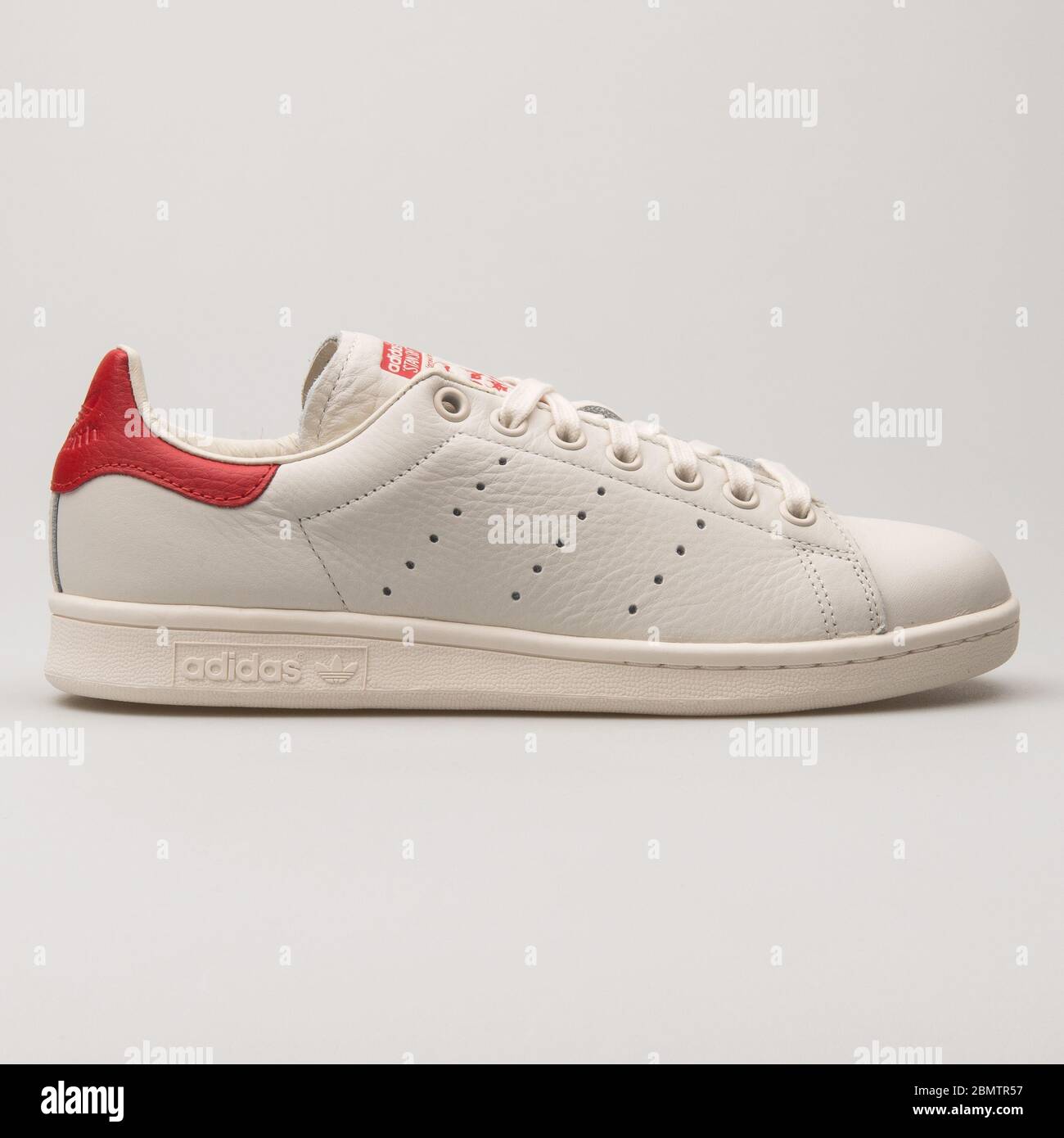 VIENNA, AUSTRIA - MAY 27, 2018: Adidas Stan Smith white and red sneaker on  white background Stock Photo - Alamy