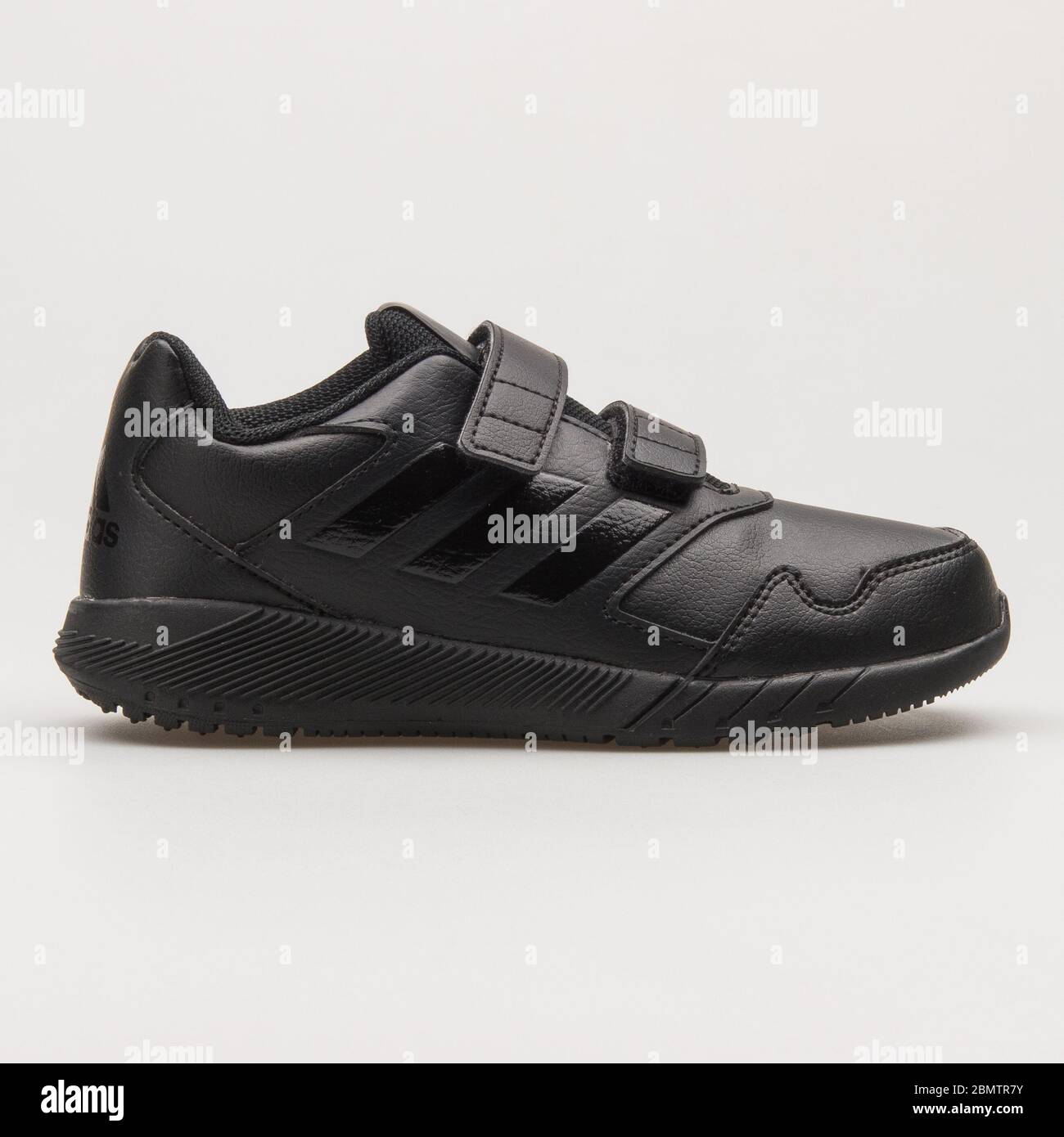 Kids adidas trainers 2018 High Resolution Stock Photography and Images -  Alamy