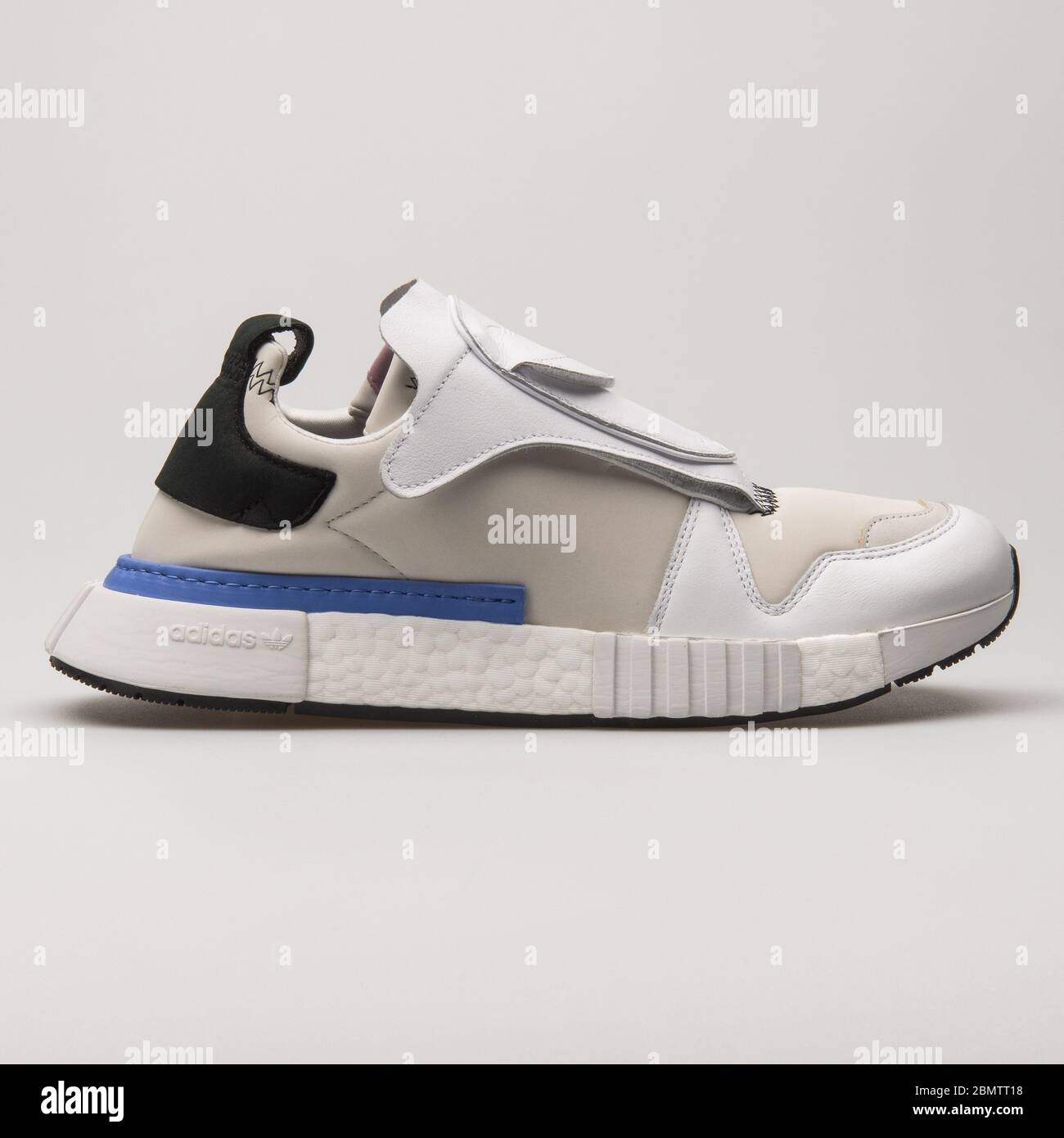 adidas futurepacer beige