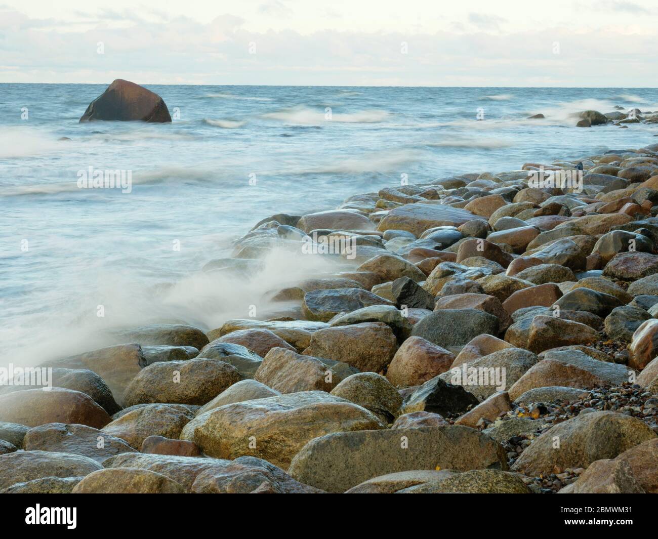 Steinstrand bei Lohme, Insel Rügen, Ostsee, Mecklenburg-Vorpommern, Deutschland Stock Photo