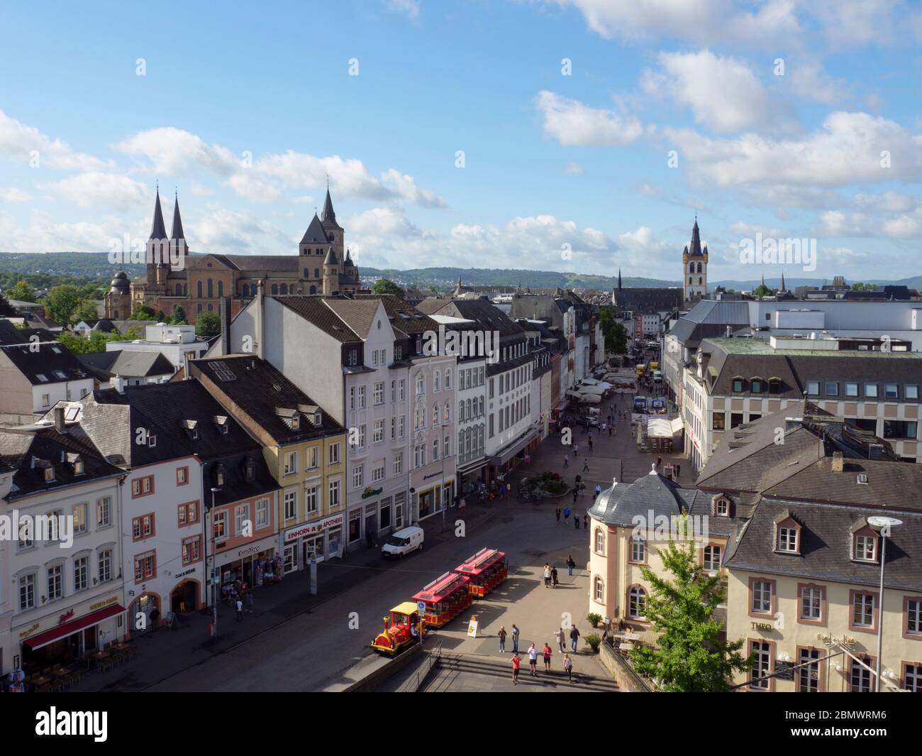 Blick auf Simeonstraße, Dom, Trier, UNESCO Welterbe, Rheinland-Pfalz, Deutschland Stock Photo