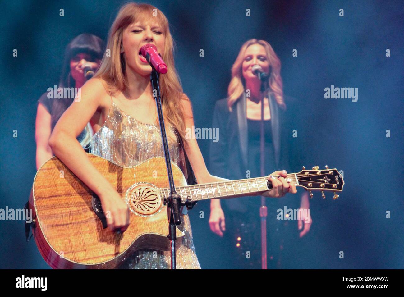 RIO DE JANEIRO, 13.09.2012: Taylor Swift performs at the Citibank Hall in Rio de Janeiro (Néstor J. Beremblum / Alamy News) Stock Photo