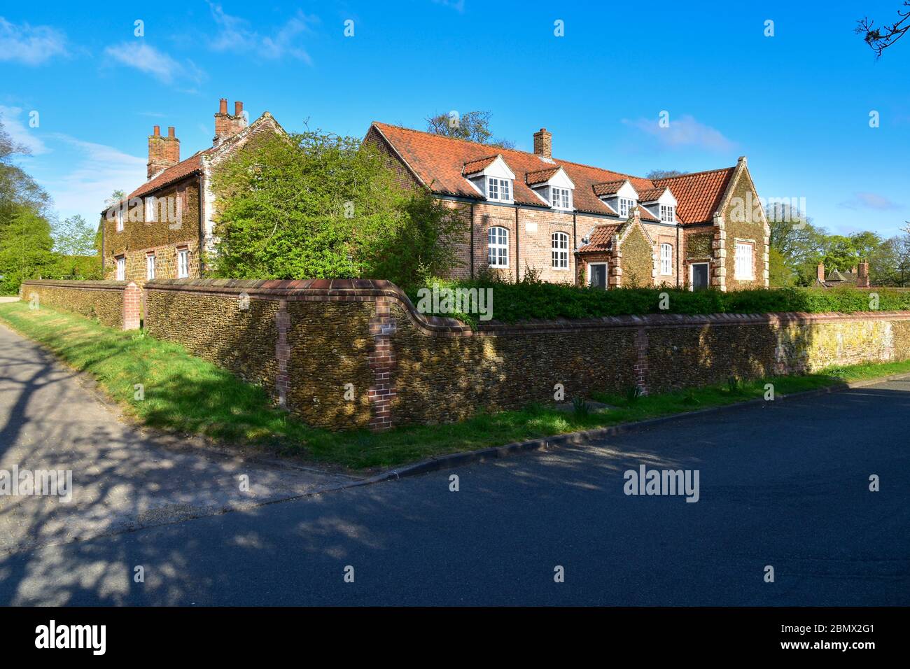 The Old School House, Castle Rising Village, Norfolk Stock Photo Alamy