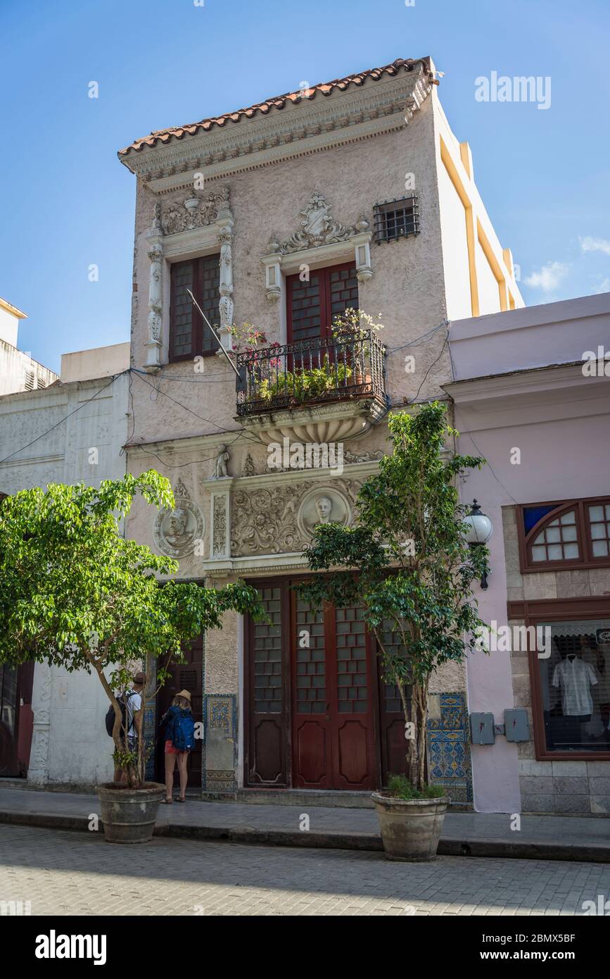 Beautiful old house in Calle Obispo or the Bishop Street, a popular pedestrian street in the Old City Centre, Havana Vieja, Havana, Cuba Stock Photo