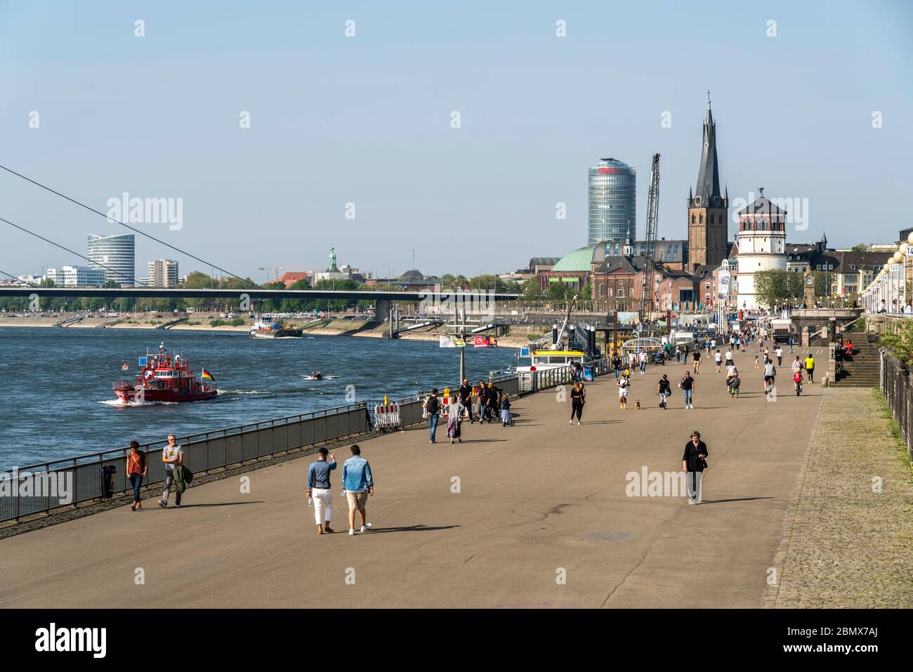 Rheinuferpromenade hi-res stock photography and images - Alamy