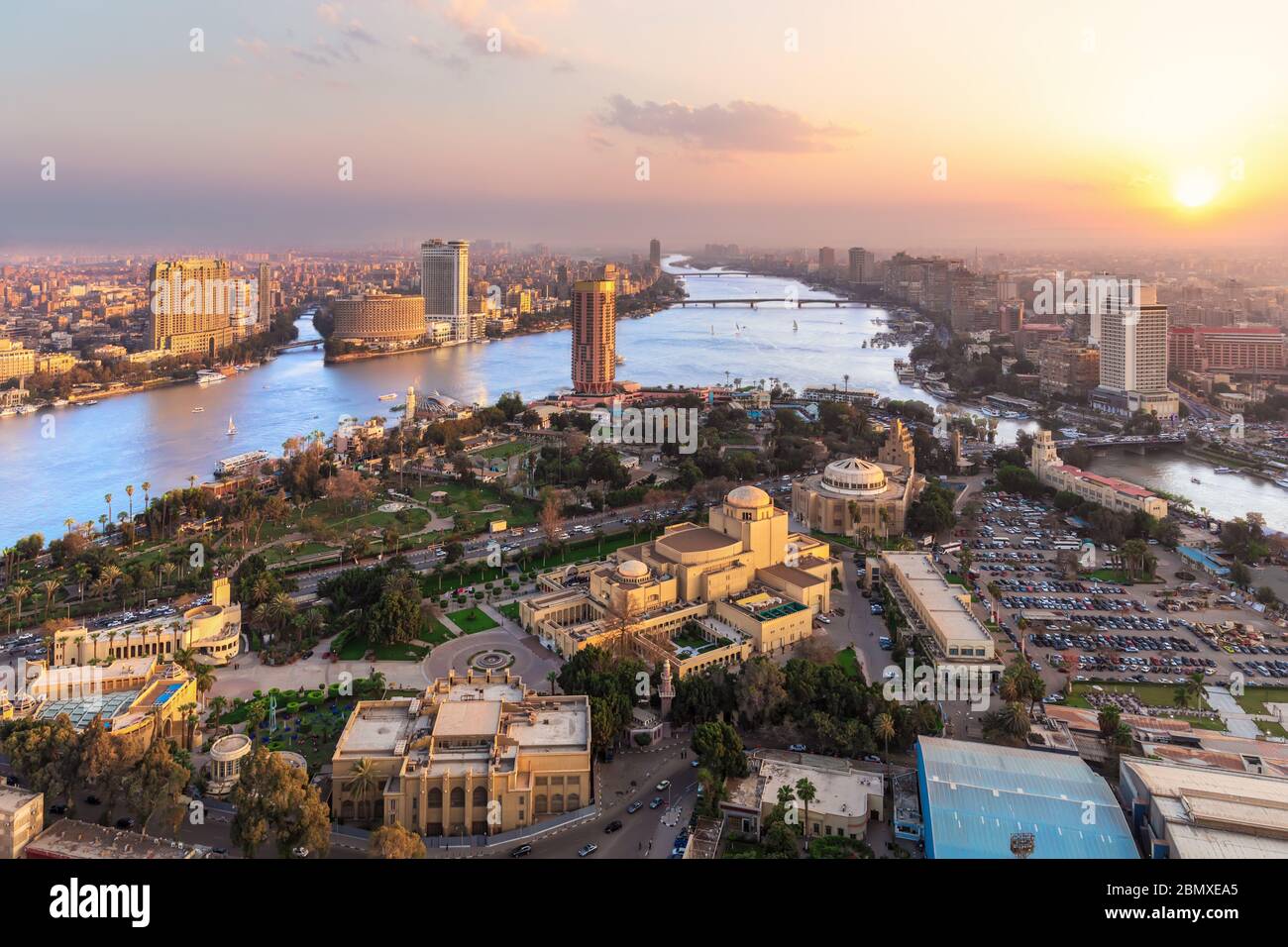 Cairo e 5 hi-res stock photography and images - Alamy