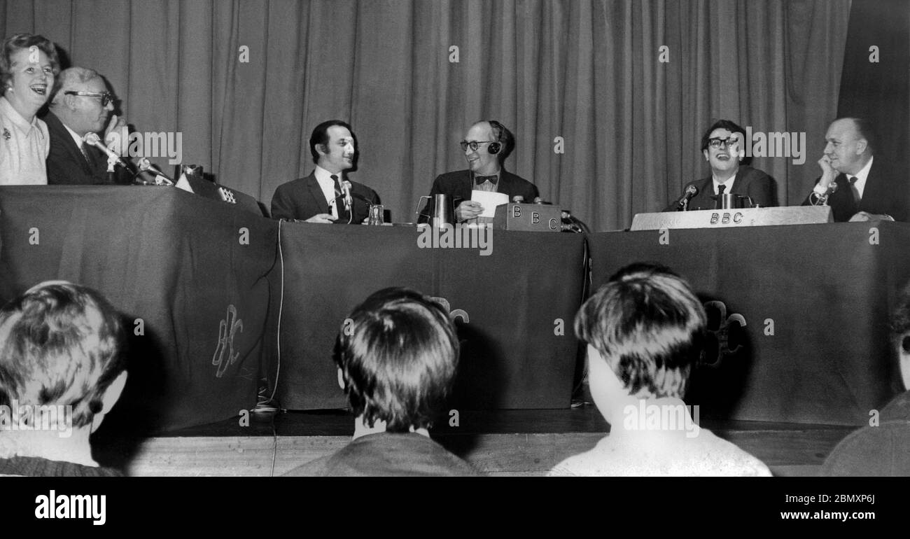 Conservative MP Margaret Thatcher joins the discussion panel of BBC Radio’s Any Questions, broadcast live on Radio Two from the Winston Hall in Bristol University’s Students’ Union at 8.15pm on 17 January 1969 and repeated the following Saturday on Radio 4.  From left:  Margaret Thatcher MP; Alan Melville; David Jacobs, presenter; Michel Bowen, producer; Colin Crouch, former LSE president; Lord Robens, Chairman of the National Coal Board.  Topics ranged from the civil war in Biafra to the actions of authorities in student conflicts. Stock Photo