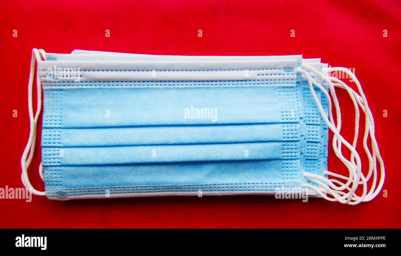 Pile medical masks hi-res stock photography and images - Alamy