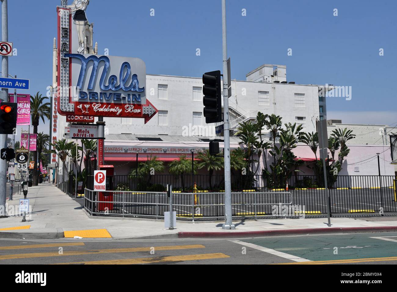 Hollywood, CA/USA - May 9, 2020: Empty parking lot at the famous Mel’s Drive In Restaurant during coronavirus quarantine Stock Photo