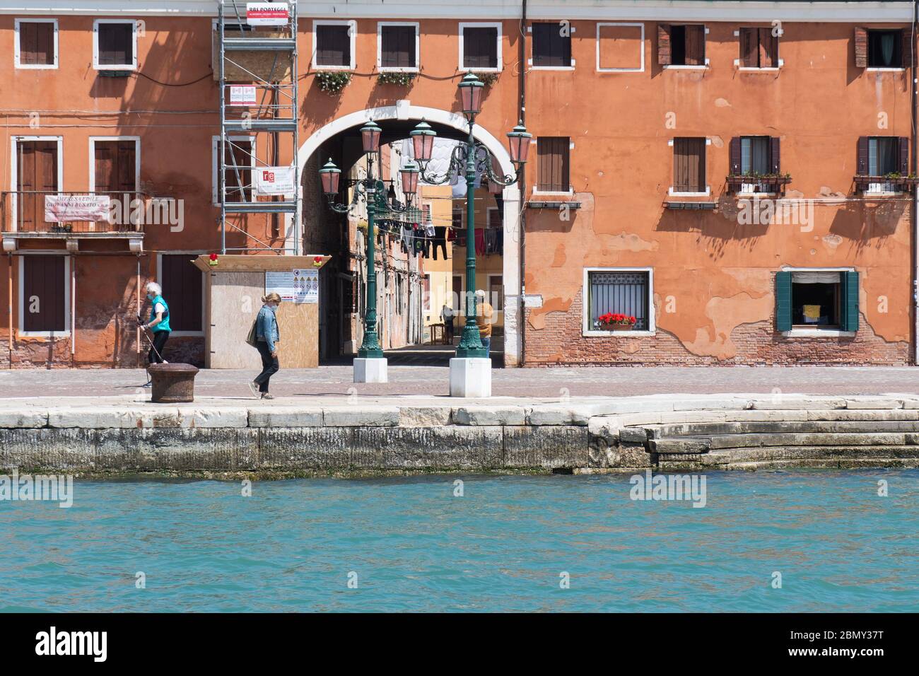 VENICE, ITALY - MAY 08: Citizens in the streets after the removal of some restrictions of the national lockdown for the containing of the spread of Co Stock Photo