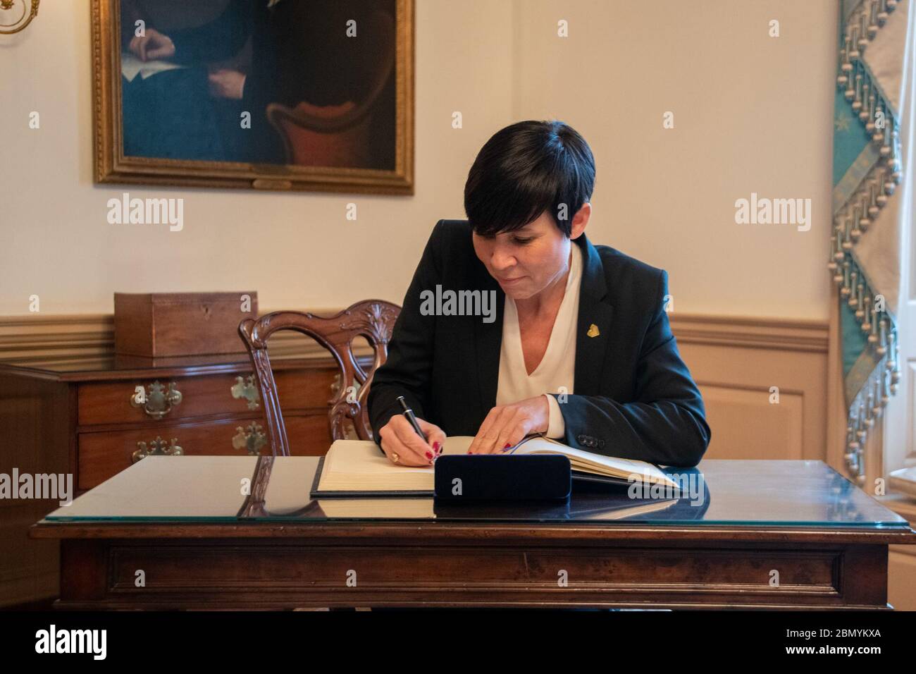 Norwegian Foreign Minister Søreide Signs Secretary Pompeo’s Guestbook Norwegian Foreign Minister Ine Marie Eriksen Søreide signs Secretary of State Michael R. Pompeo’s guestbook before their bilateral meeting at the U.S. Department of State in Washington, D.C., on November 12, 2019. Stock Photo
