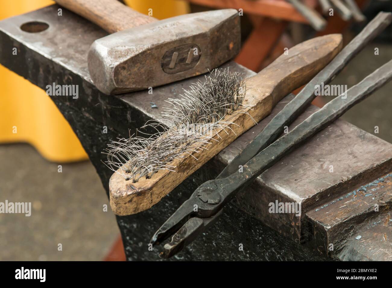 Iron brush hi-res stock photography and images - Alamy