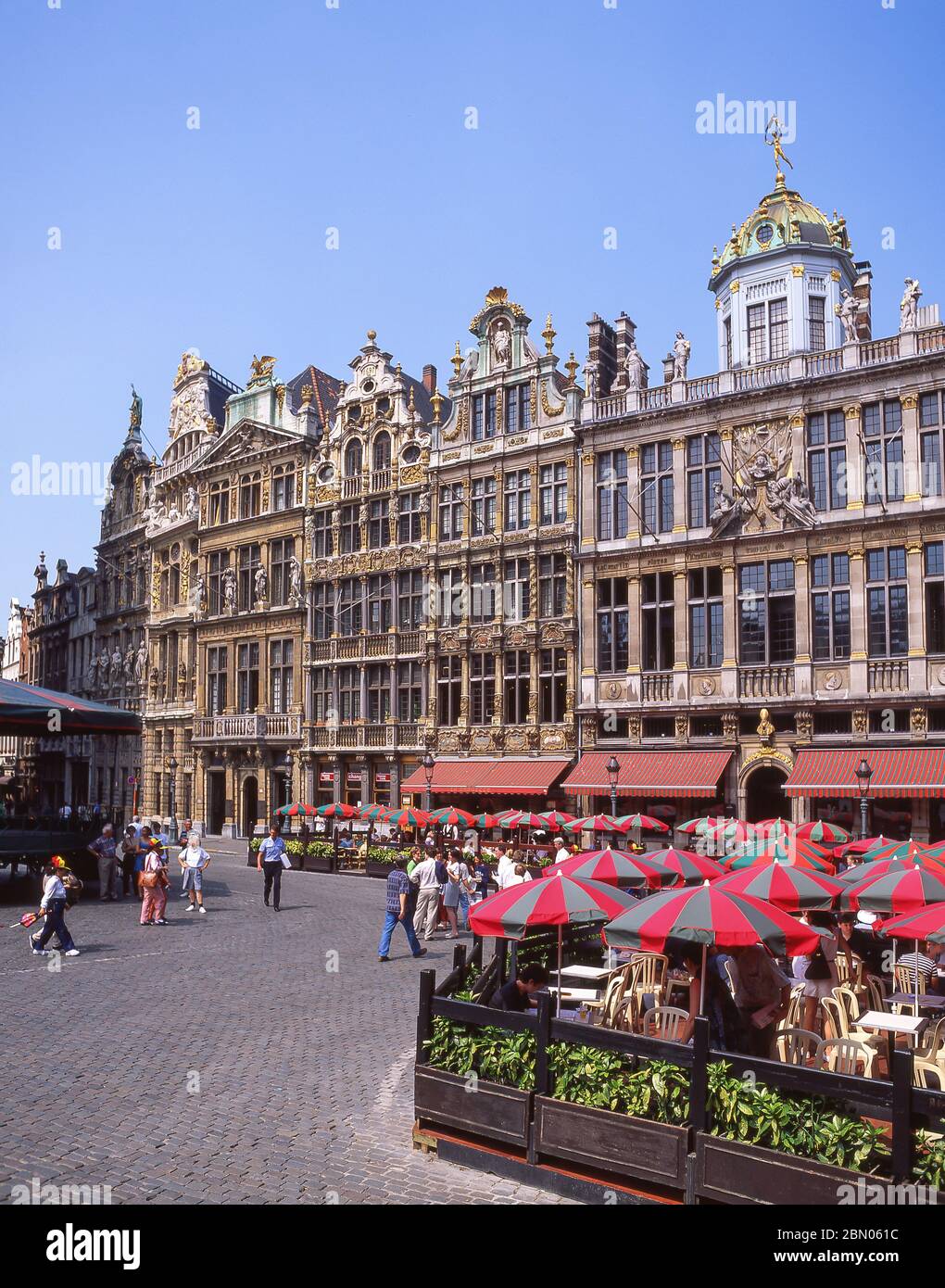 Restaurants in The Grand Place (Grote Markt), Bruxelles-Ville, Brussels, Kingdom of Belgium Stock Photo