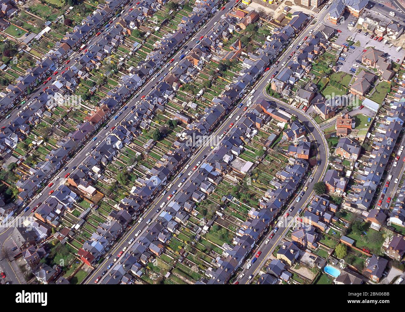 Aerial view of terraced houses and gardens, Reading, Berkshire, England, United Kingdom Stock Photo