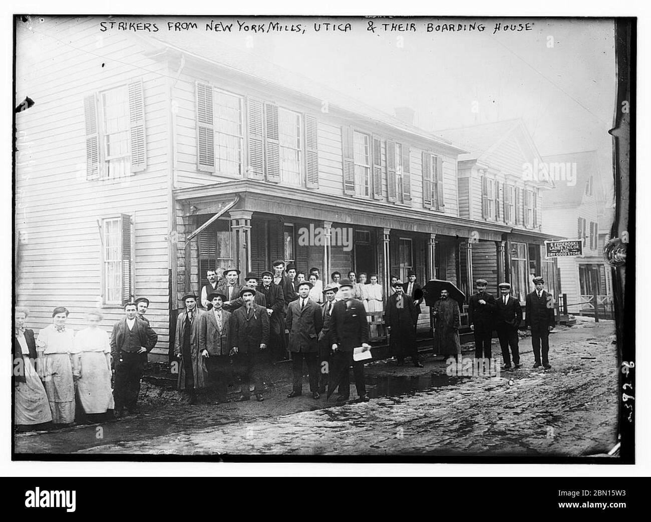 Boarding house and history Black and White Stock Photos & Images Alamy