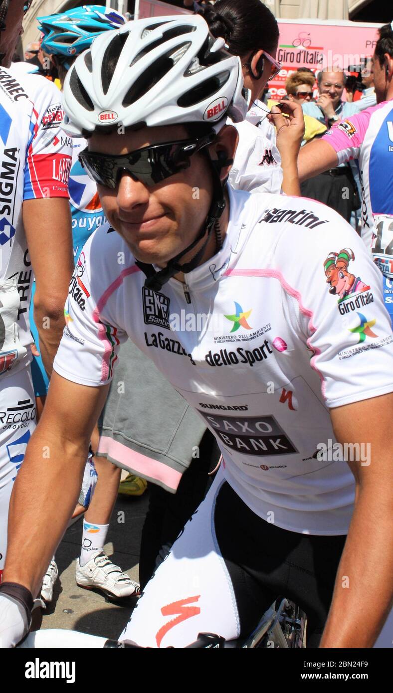 Richie Porte of Saxo Bank During Tour d'Italie Mestre – Monte Zoncolan (222  km) on May23, 2010 in Monte Zoncolan ,Italie - Photo Laurent Lairys / DPPI  Stock Photo - Alamy