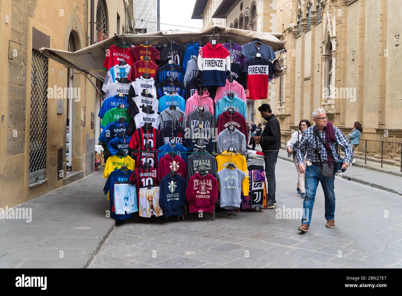 FLORENCE, ITALY - APRIL 21, 2019: Souvenir shop selling clothes in the city  center of Florence Stock Photo - Alamy
