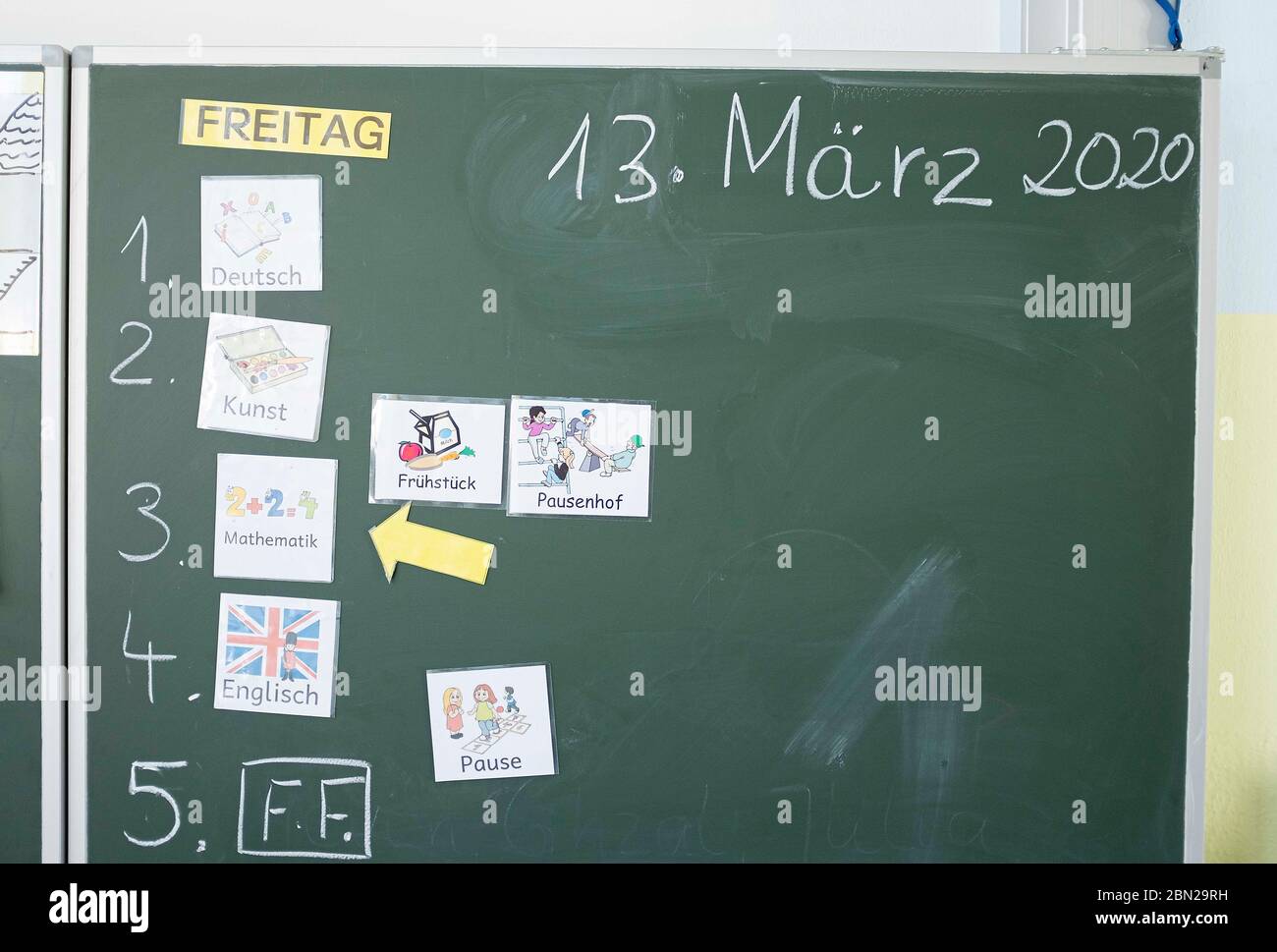 Blackboard in the elementary school with the date of school closing on Friday, March 13th, 2020, on April 21st, 2020 in Muelheim an der Ruhr/Germany. Â | usage worldwide Stock Photo