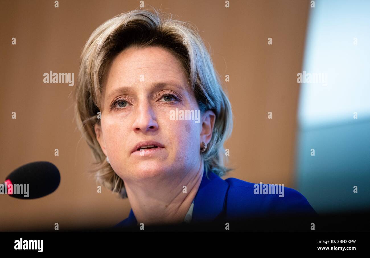 Stuttgart, Germany. 12th May, 2020. Nicole Hoffmeister-Kraut (CDU), Minister of Economics of Baden-Württemberg, speaks to media representatives at a government press conference. At the press conference, the state government announced new aid for medium-sized businesses. Credit: Christoph Schmidt/dpa/Alamy Live News Stock Photo