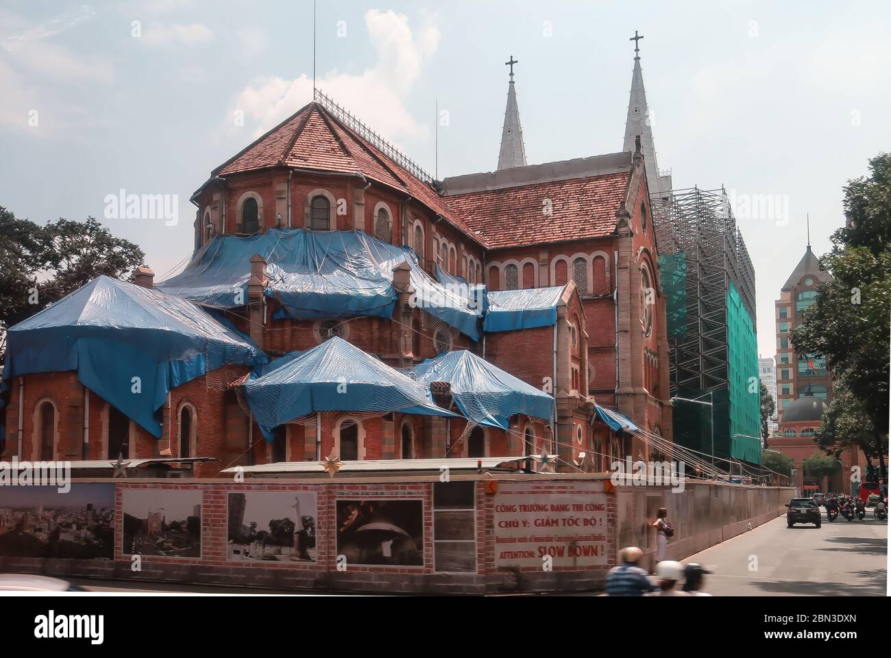 Page 3 Tarpaulins High Resolution Stock Photography And Images Alamy