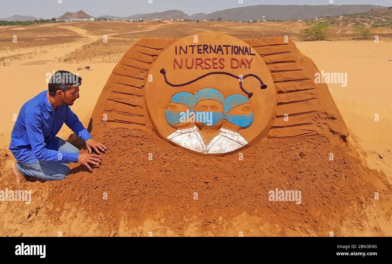 Indian sand artist ajay rawat hires stock photography and images Alamy