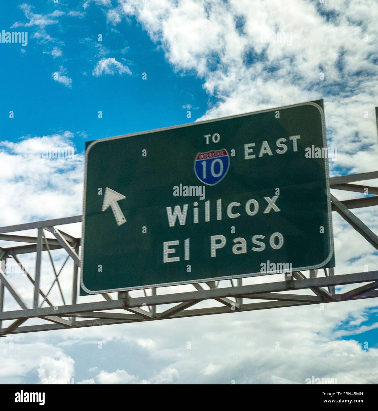 Albuquerque road signs hires stock photography and images Alamy