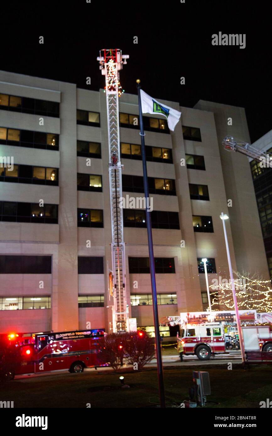 On Friday, December 20, Agents, Officers and staff assigned to CBP in the Detroit Metropolitan area came together for the 2019 &quot;Moon Beams for Sweet Dreams&quot; program. Moonbeams is an event to let all patients in the hospital know they are not alone and that they can rest easy knowing that an entire community is behind them in supporting their journey to be happy and healthy. Each night in December at 8 p.m., pediatric patients shine flashlights from the hospital windows and look for community members standing outside the hospital to flash them back. CBP Stock Photo