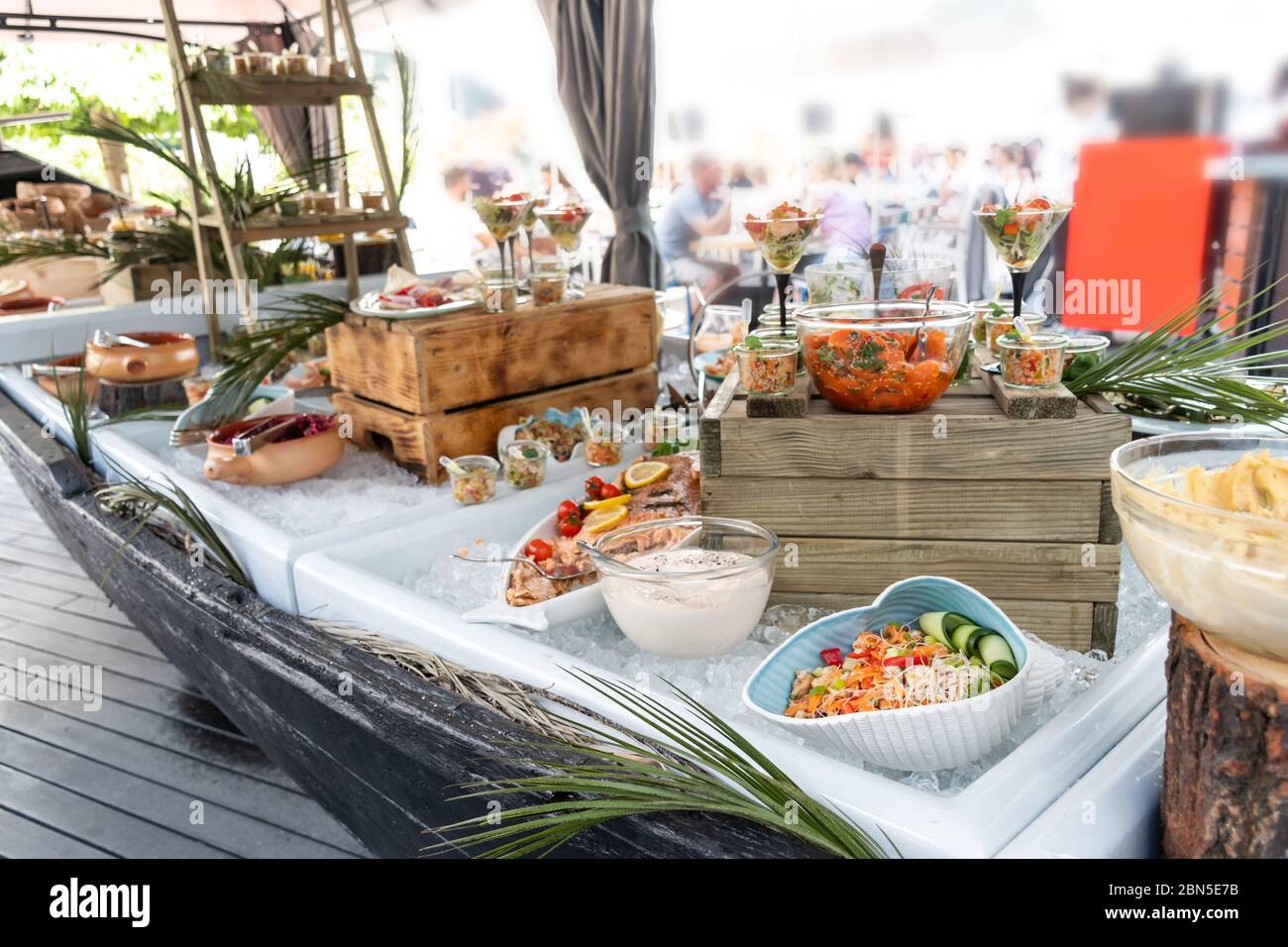 Luxury catering by the pool, food bloggers event, banquet, wedding ...