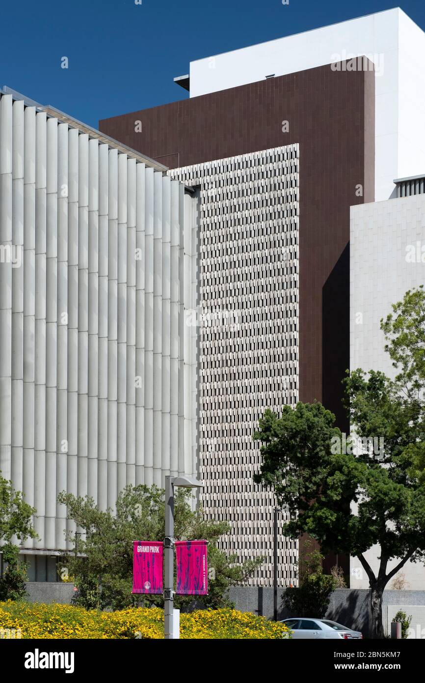 Historic mid-century modern architecture of the Los Angeles Hall or Records building by architect Richard Neutra Stock Photo