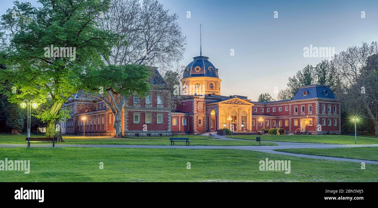 Spa garden illuminated, bathhouse 2, Bad Oeynhausen, Germany Stock Photo