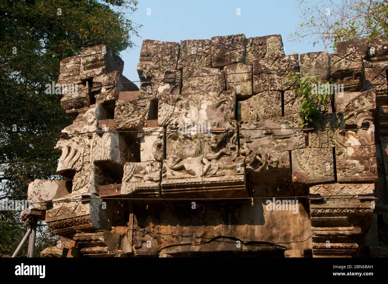 Cambodia: The West gopura (entrance) at the early 11th century hilltop Khmer temple, Chau Srei Vibol (also known as Wat Trak), near Angkor.  The unres Stock Photo