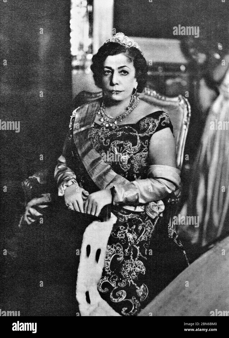 Iran: Tadj ol-Molouk (1896 - 1982), Queen of Iran and married to Reza Shah Pahlavi (1878 - 1944), the Shah of Iran, c. 1930s.  Tadj ol-Molouk (born Ni Stock Photo