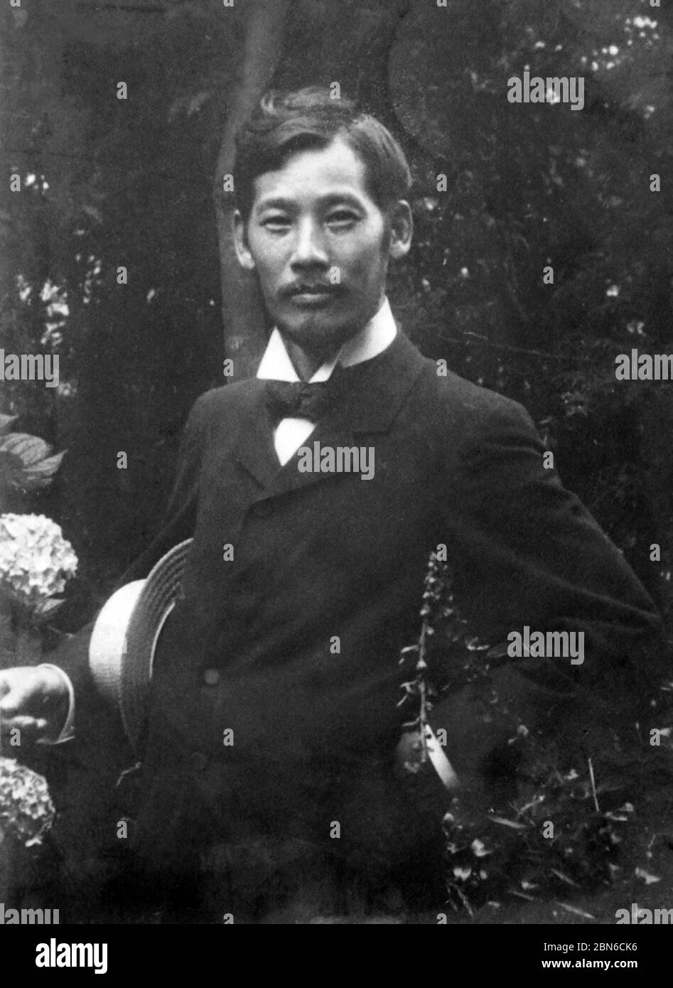 Japan: Japanese artist Okada Saburosuke (1869-1939), 1906.  Okada Saburosuke (12 January 1869 - 23 September, 1939) was a Japanese yōga (Western-style Stock Photo