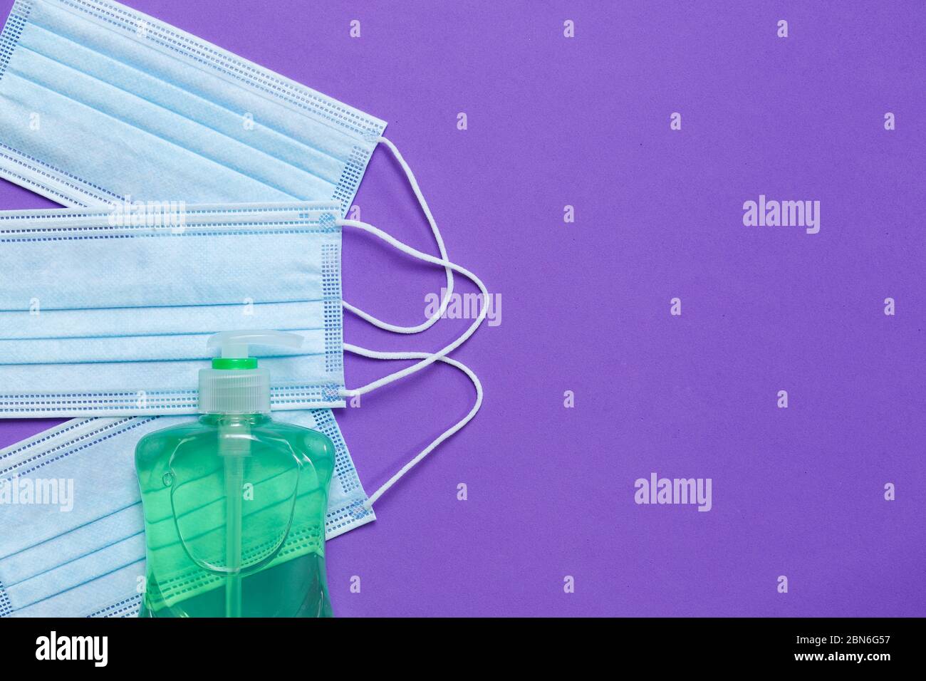 Download Disposable Face Mask High Resolution Stock Photography And Images Alamy PSD Mockup Templates