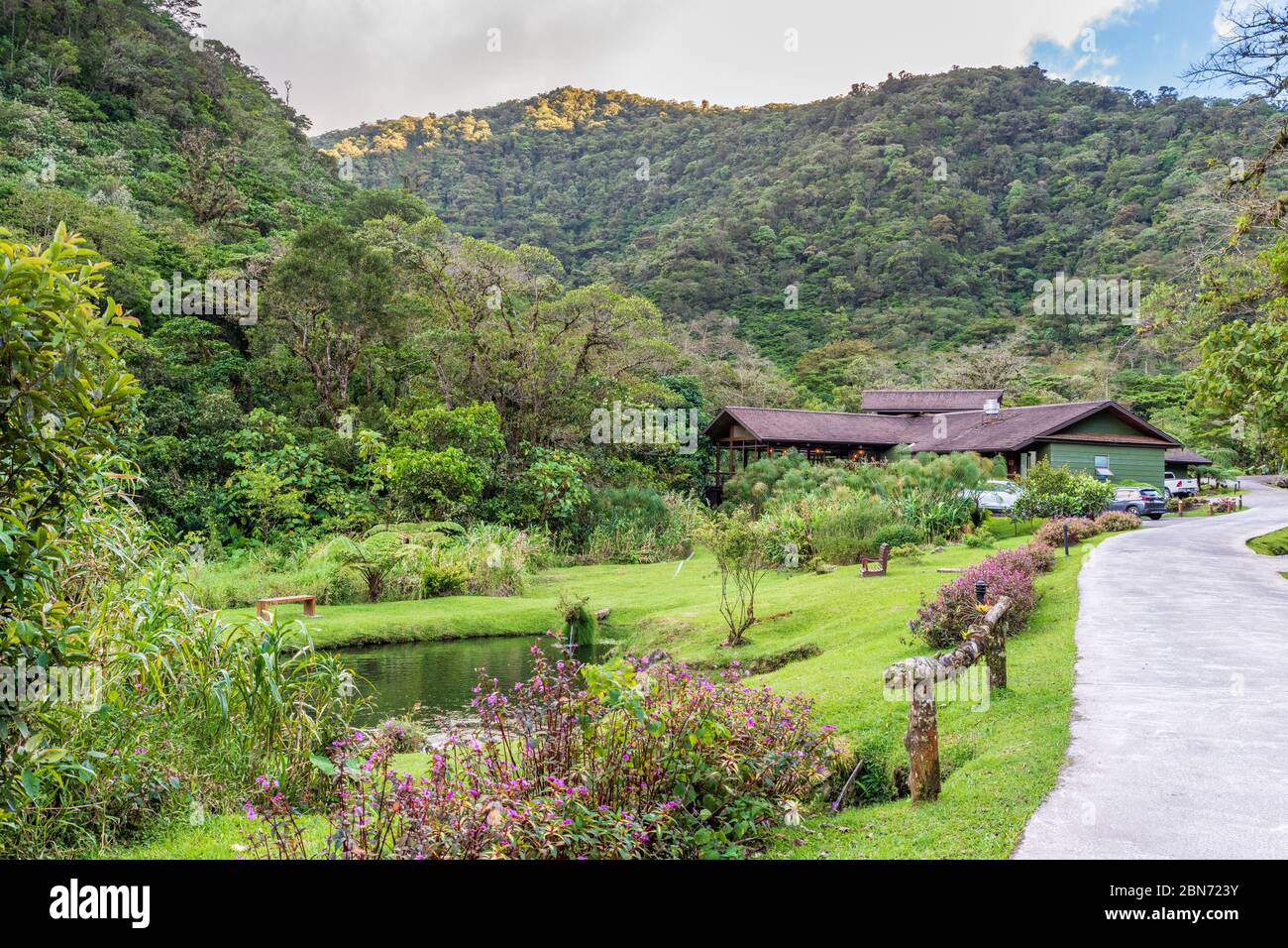El Silencio Lodge, Bajos del Toro, Costa Rica Stock Photo