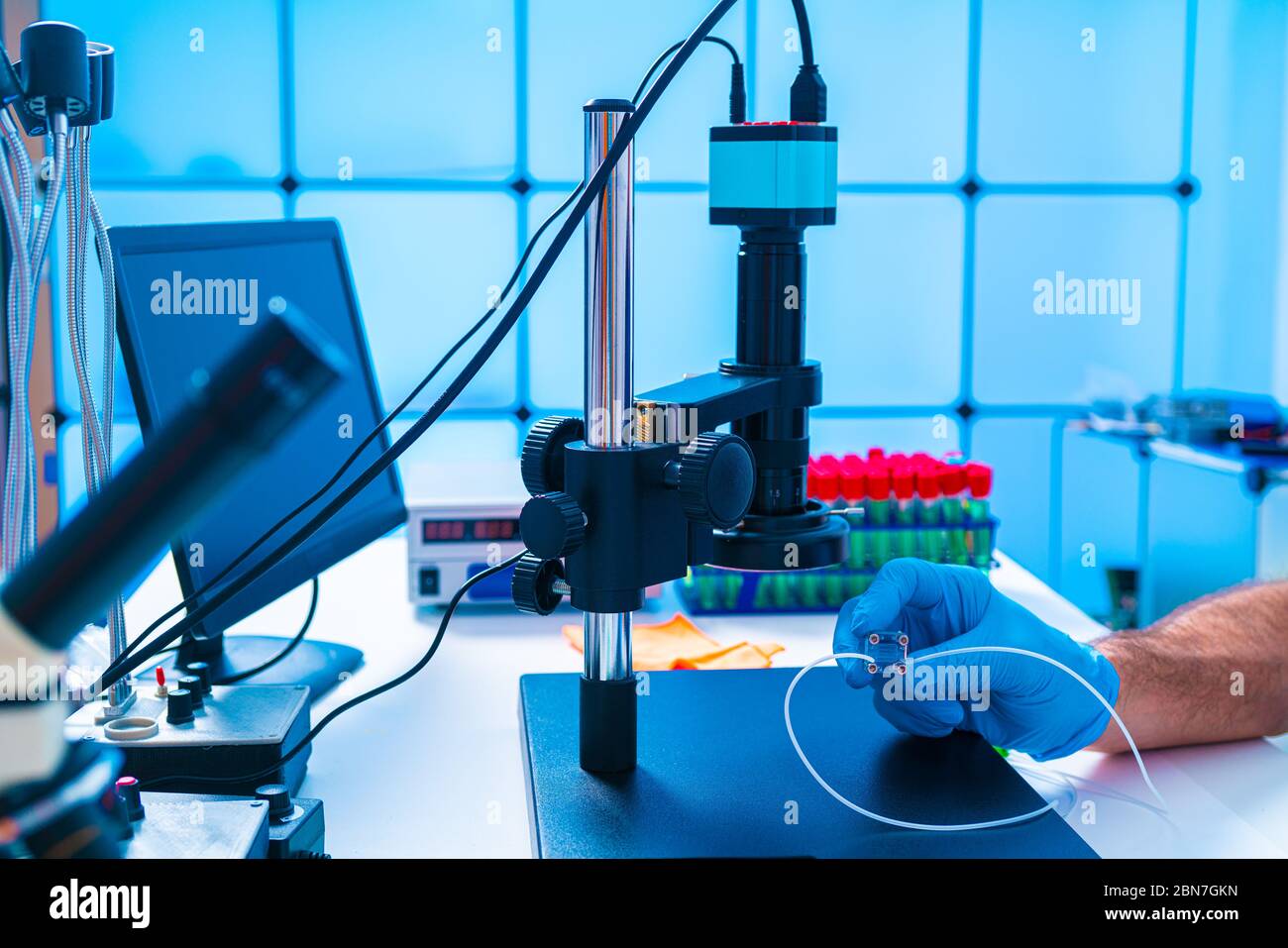Chip Design Lab Design development Lab On Chip device in microfluidic lab Stock Photo ...