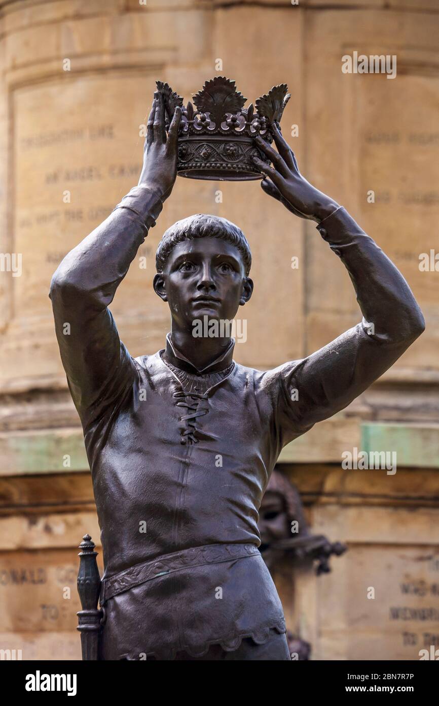 A bronze statue of the Shakespearean character Prince Hal (Henry V