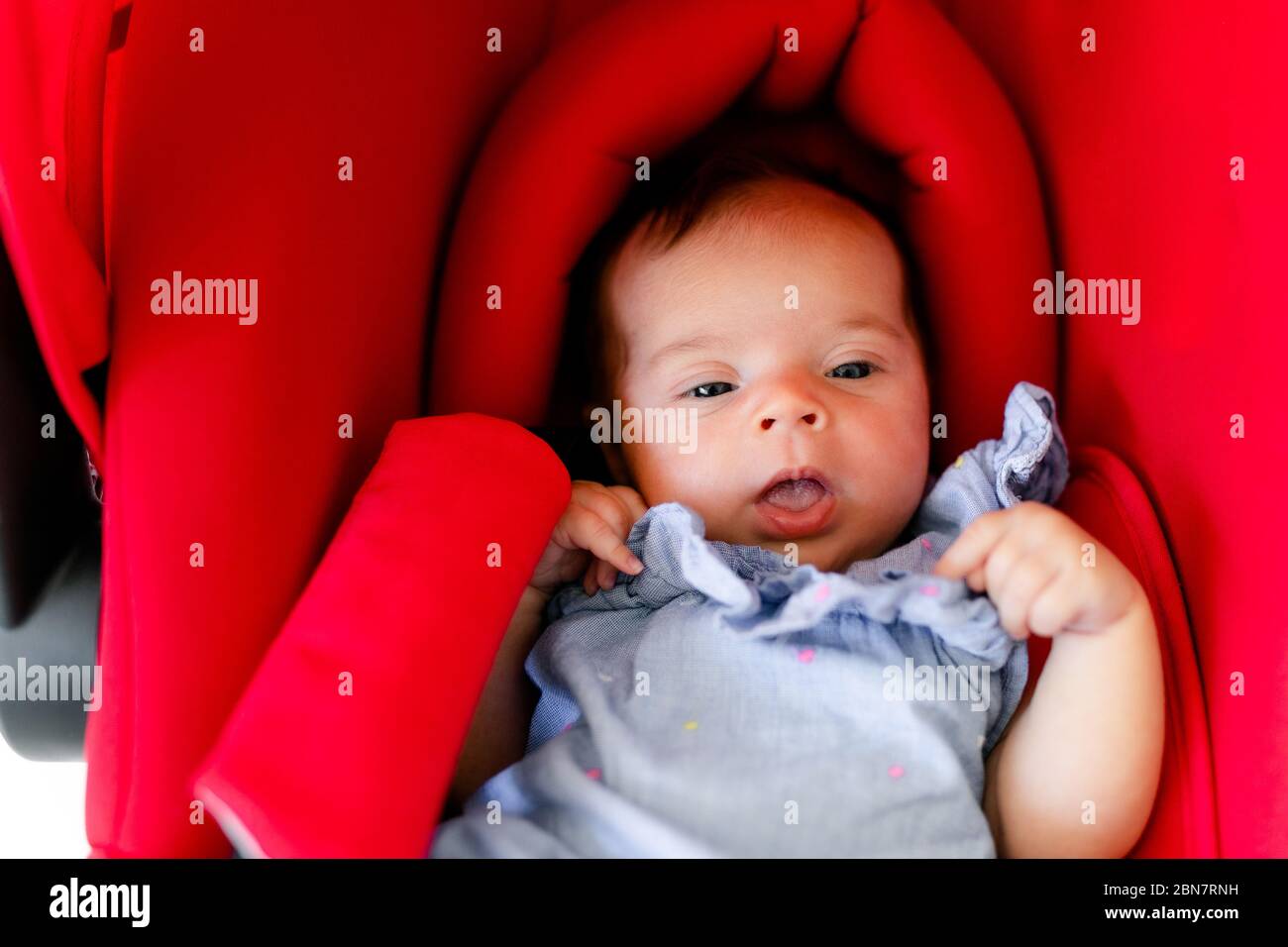 New born car baby seat hi res stock photography and images Alamy