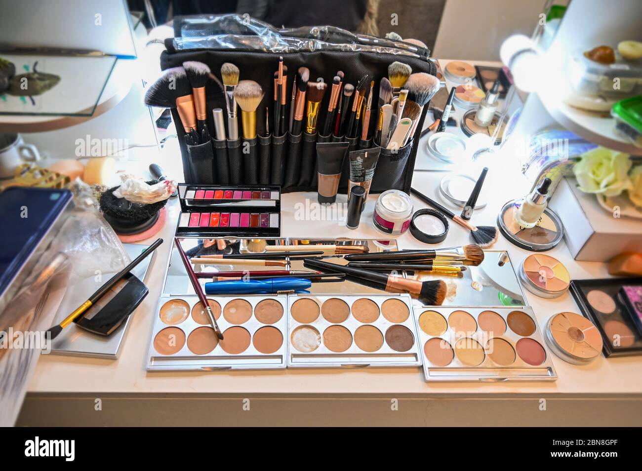 Makeup kit hi-res stock photography and images - Alamy