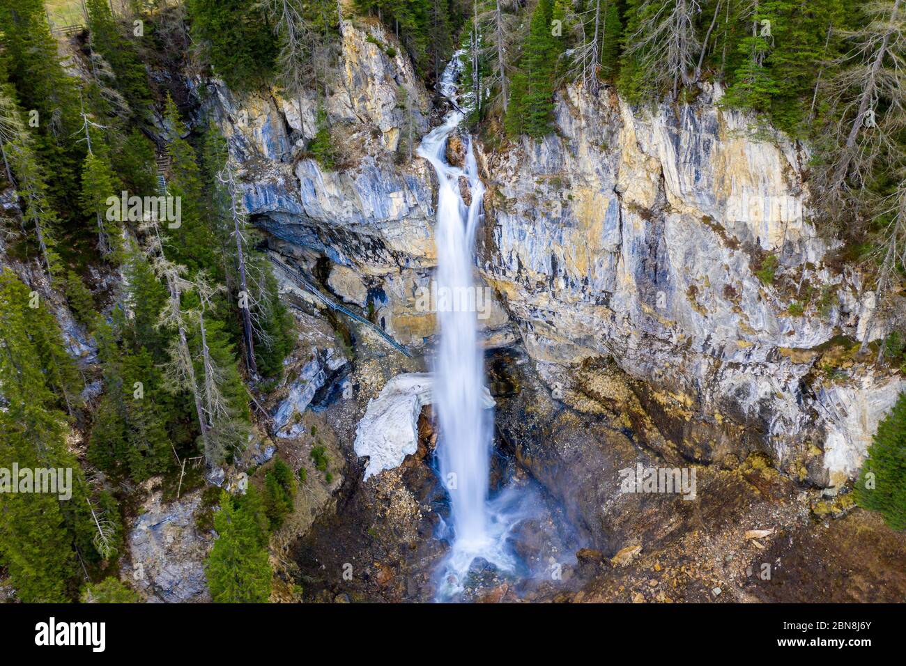 Obertauern, Austria. 25th, April 2020. Impressive wild nature and the  beautiful waterfall Johanneswasserfall Stock Photo - Alamy