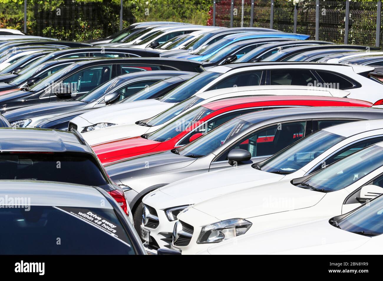 Uk Dealer Forecourt Dealership Automobile High Resolution Stock Photography and Images Alamy