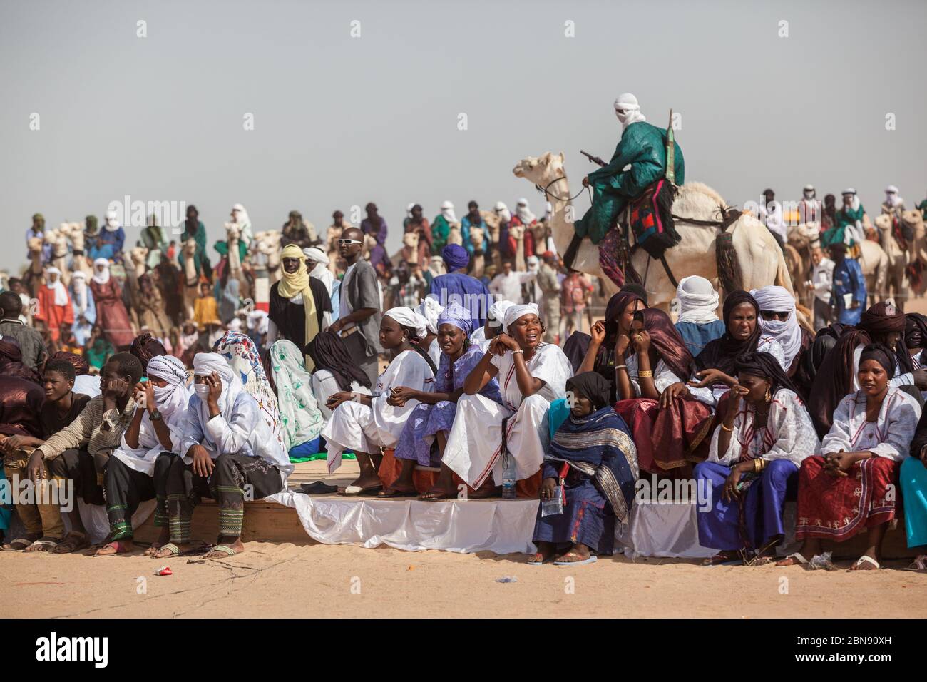 Ingal, Niger African nomads crowds in traditional clothing waiting