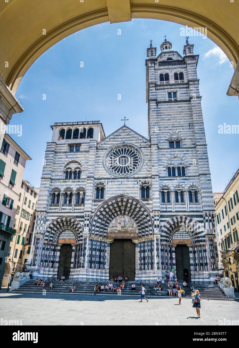 Gothic main facade of Genoa Cathedral from Piazza San Lorenzo, Genoa, Liguria, Italy Stock Photo